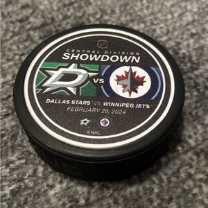 Winnipeg Jets vs Dallas Stars NHL Match Up Hockey Puck 2/29/2024 New
